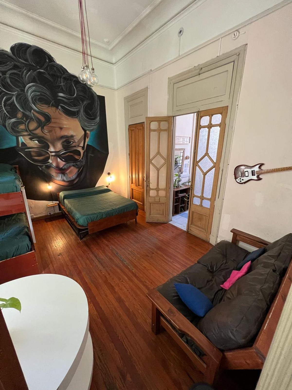 High Hostel Росарио Екстериор снимка