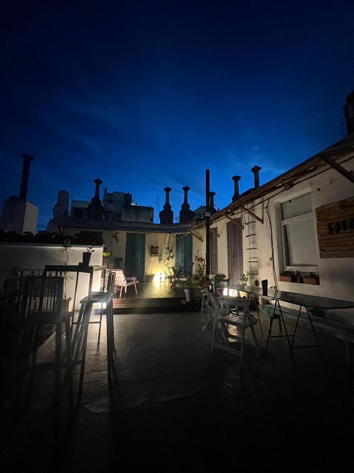 High Hostel Росарио Екстериор снимка